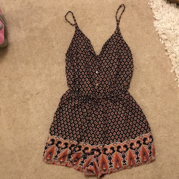 Romper - Picture 1 of 2